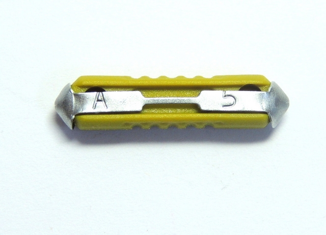 Fuse 5A (UNI) 