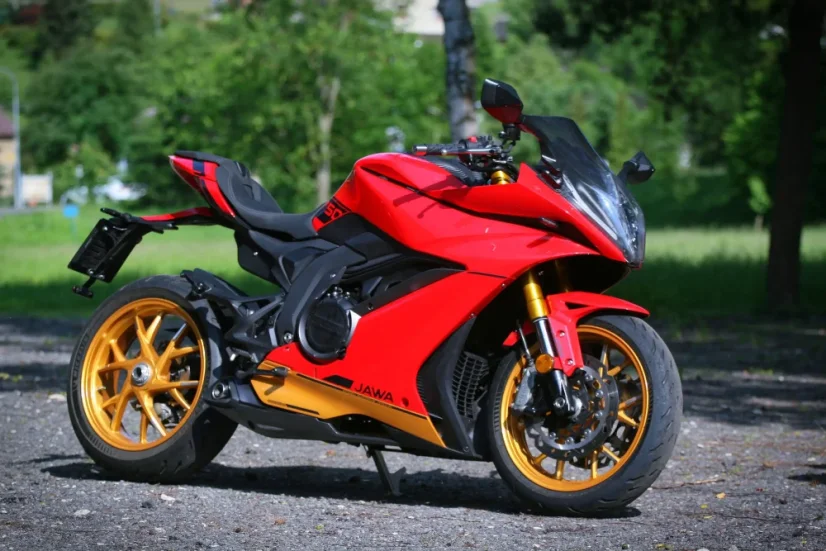 JD 750 by JAWA Racing