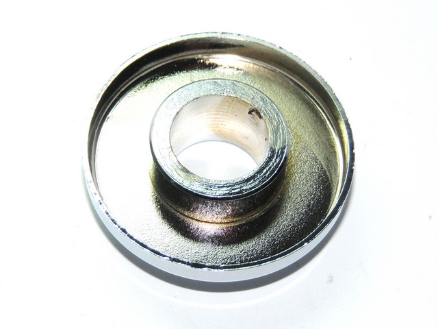 Cover of front wheel chrome - CZ 125 / 150C