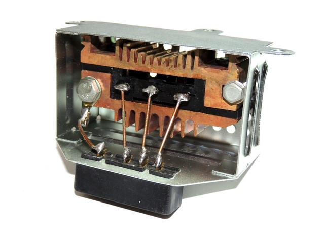 Regler 12V - Jawa 350