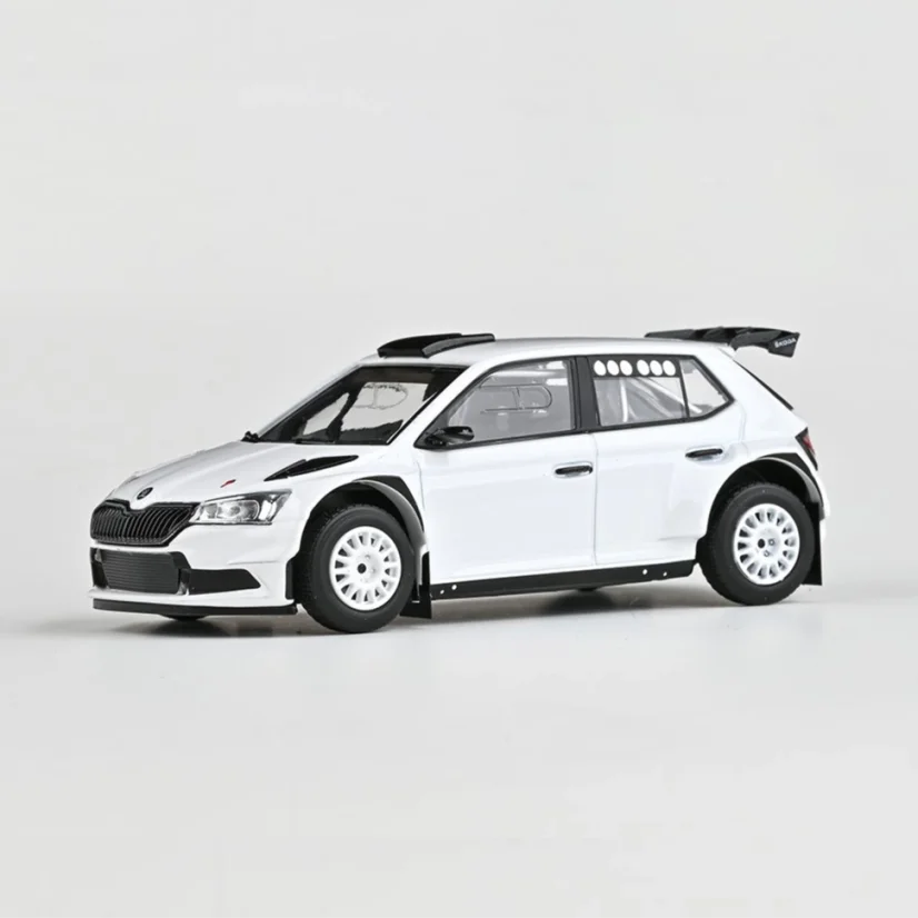 Model Škoda Fabia Rally2 Evo (2019) šotolinová kola (1:43) - Bílá