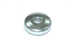 Cover of wheel bearing J550-ZINC