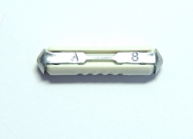 Fuse 8A (UNI)